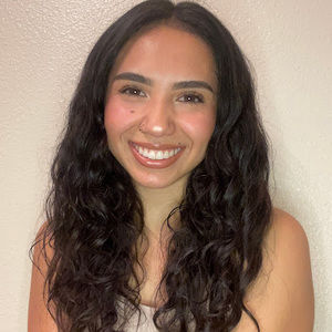 Meet your Posher, Belen